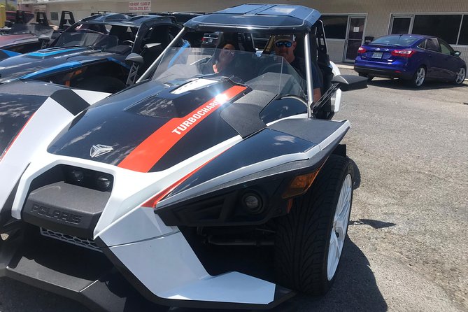 All-Day Polaris Slingshot Rental - Vehicle Features and Comfort