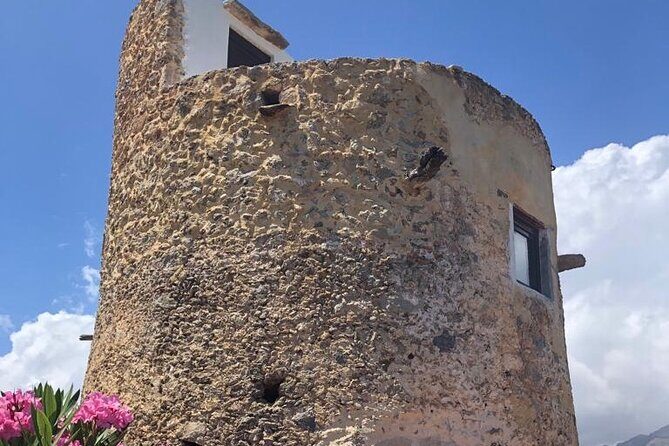 All day road trip from the North mountains to the South beaches - FAQ