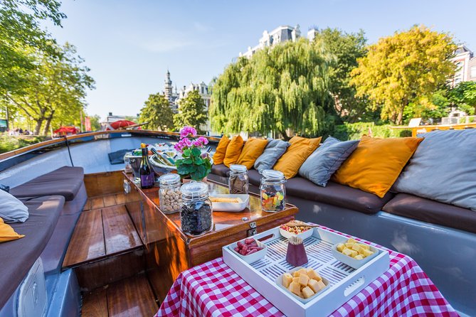 All-Inclusive Amsterdam Canal Cruise by Captain Jack - Tour Description