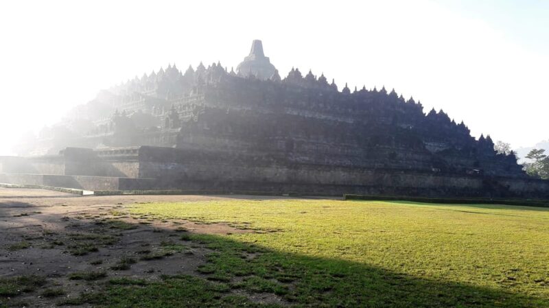 All-inclusive Borobudur Temple Guided Tour - Inclusions and Exclusions