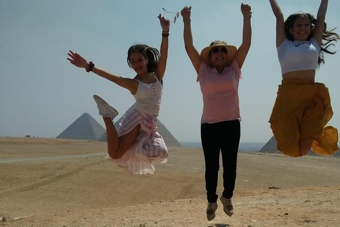 All Inclusive Day Tour to Giza Pyramids, Egyptian Museum and Felucca - Pickup and Meeting Details