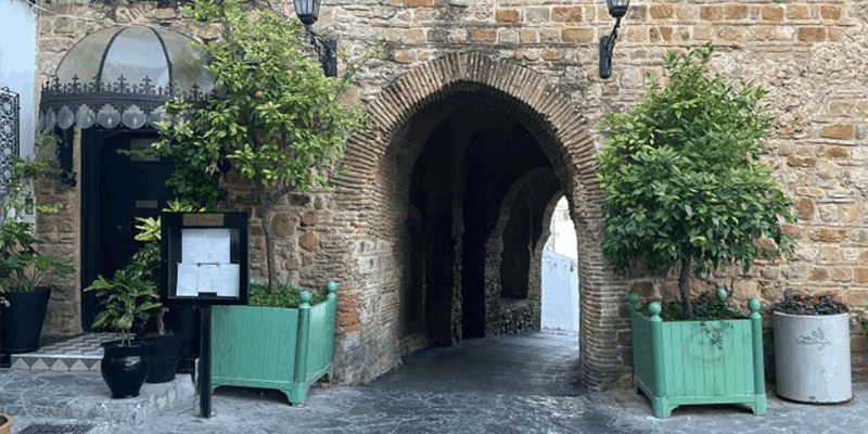 All-Inclusive Day Trip From Cádiz to Tangier, Morocco - Local Guide and Sightseeing