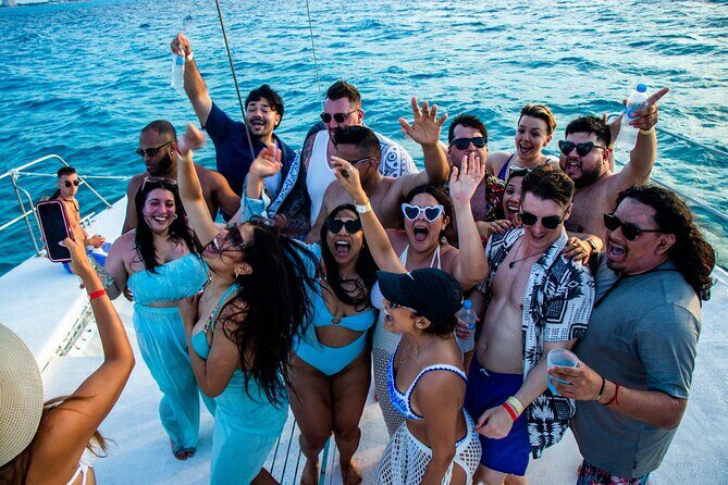 All Inclusive Isla Mujeres Catamaran Tour with Beach Club - A Practical Guide to the Tour Experience