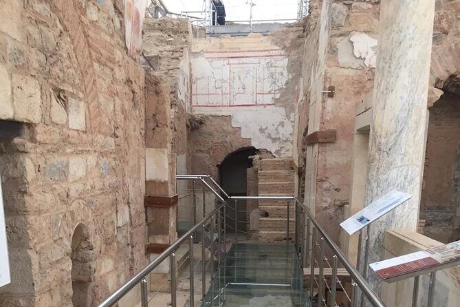 ALL INCLUSIVE Private Guided Tour For Your Family Lunch & Entrances are INCLUDED - The Value of an All-Inclusive Private Tour