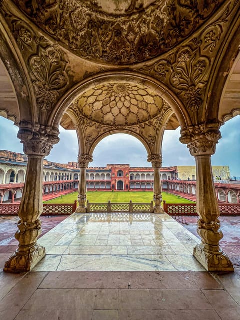 All Inclusive Same Day Agra Tour From Delhi With Optional - Key Attractions in Agra