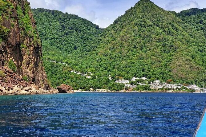 All Inclusive Tour Sulfur Mud Bath, waterfall,Beach & lunch break - An Authentic Look at the Tour Itself