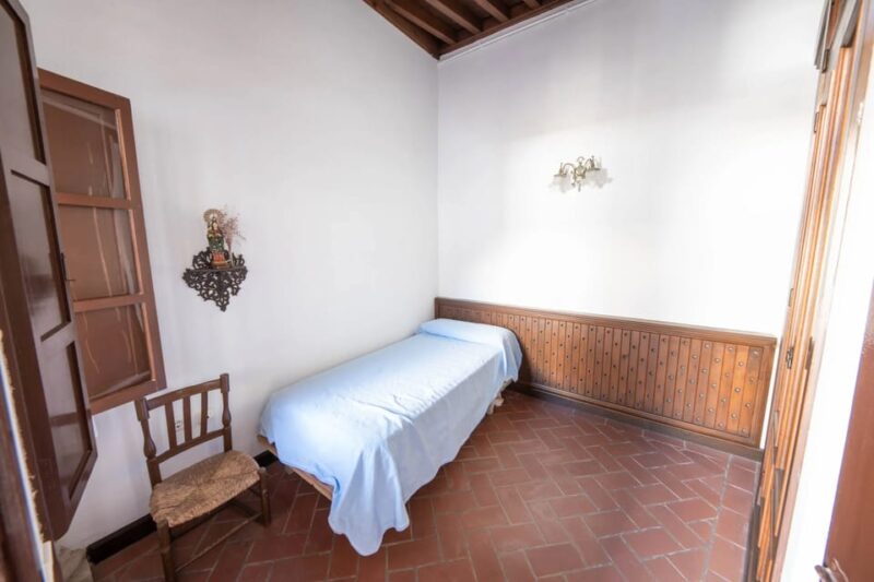 Almería: Cathedral and Monastery of Las Puras Guided Tour - Key Points