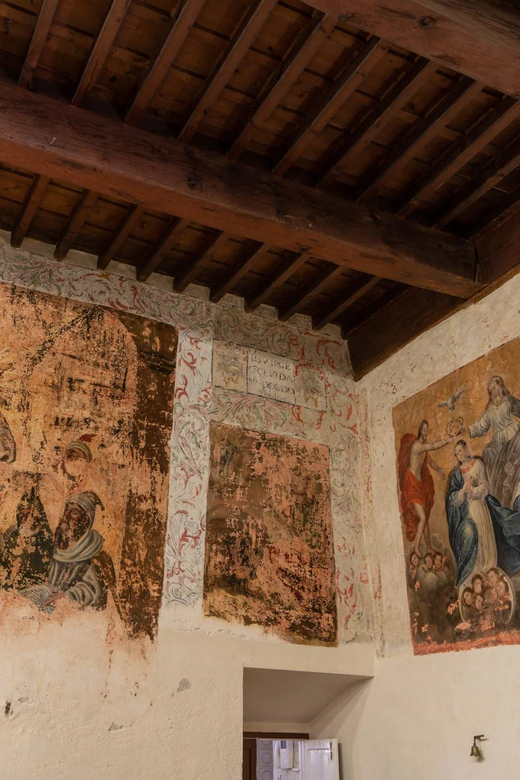 Almería: Cathedral and Monastery of Las Puras Guided Tour - Architectural Highlights