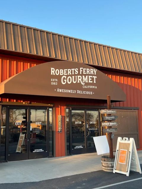 Almond Bloom Adventure: Natures Art - Audio Driving Tour - Self-guided, Flexible Exploration