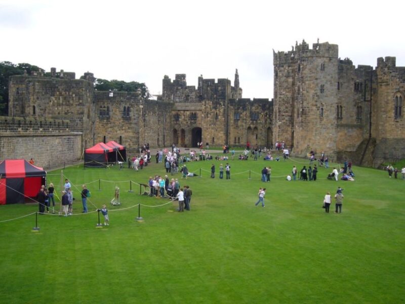 Alnwick: Self-Guided Walking Tour With Audio Guide - Key Attractions to Explore