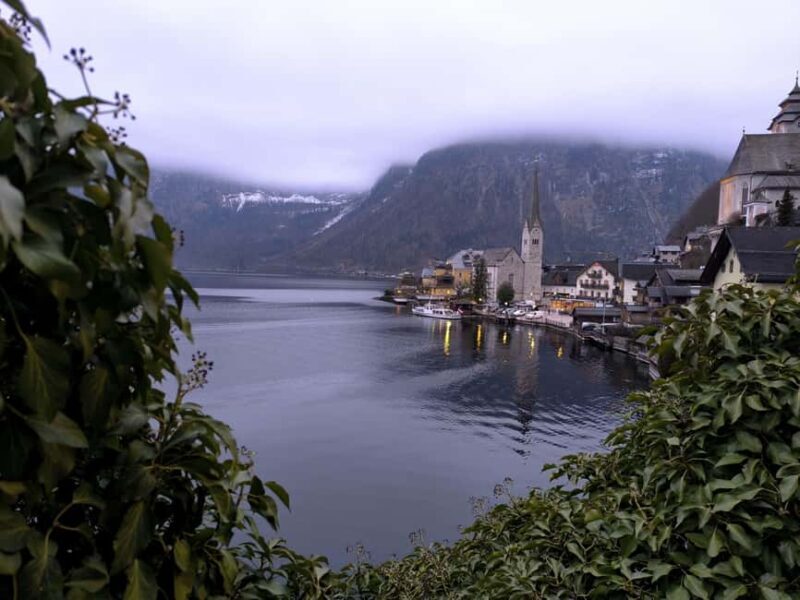 Alpine Beauty & Fairytale Towns: Hallstatt & Salzburg Tour - Key Points