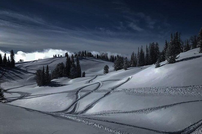 Alpine Self Guided Snowmobile Rentals - FAQ