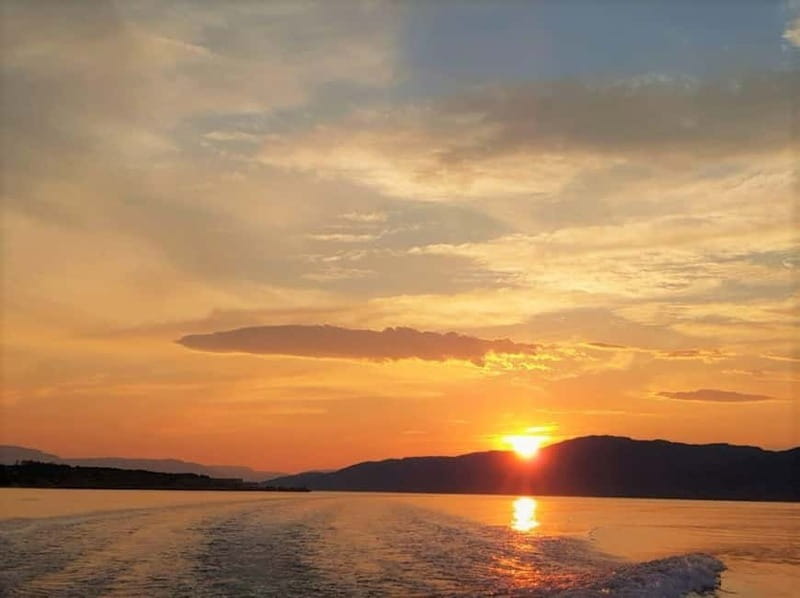 Alta Fjord: Private Sunset Boat Tour - Who Should Consider This Tour?