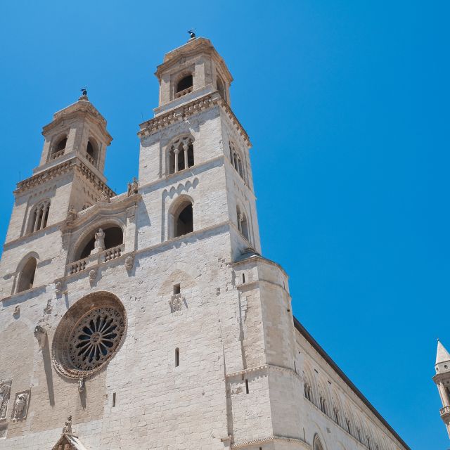 Altamura: Private Guided City Walking Tour - Discovering the Famous Cloisters