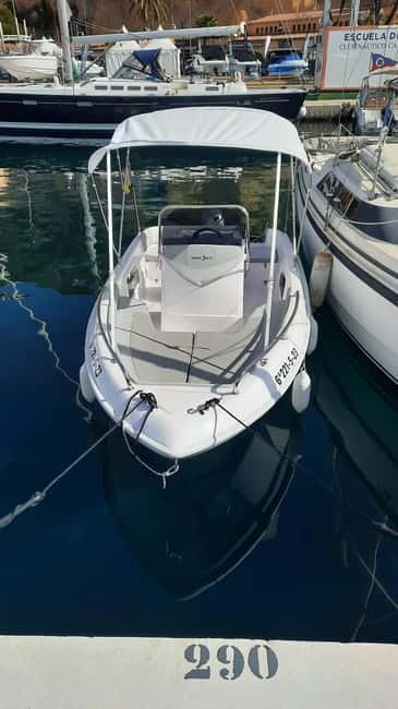 Altea: Boat rental without a license - The Bottom Line