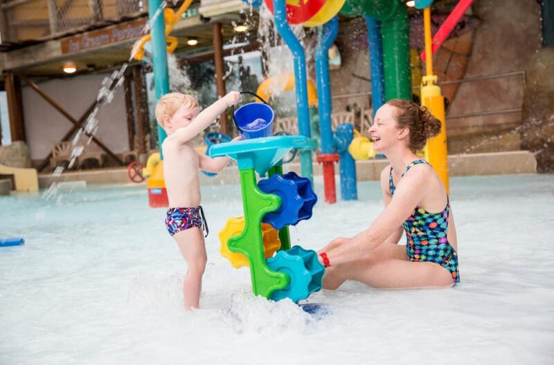 Alton Towers: Alton Towers Waterpark - Thrilling Experiences