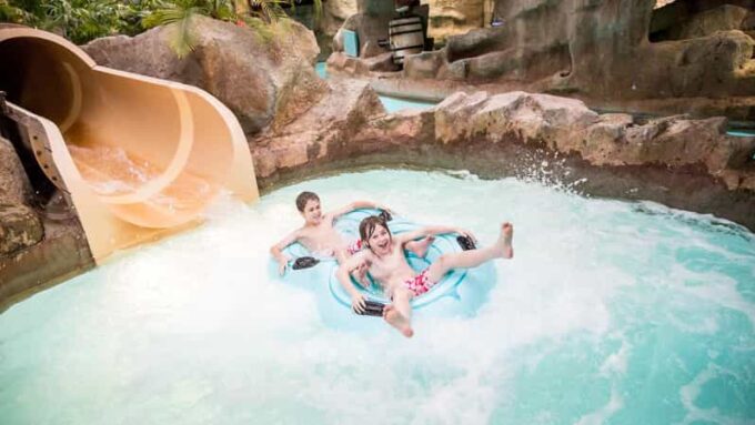 Alton Towers: Alton Towers Waterpark - Getting There