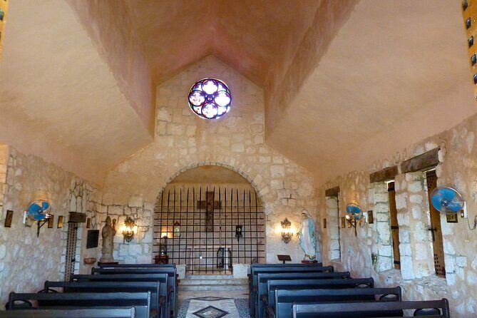 Altos de Chavón and cave of wonders from Bavaro Punta Cana - Frequently Asked Questions