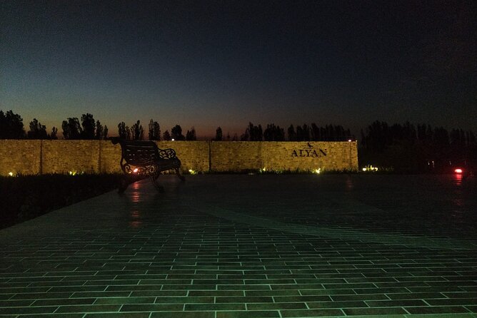 Alyan Vineyard Tour - Tasting and Pairing