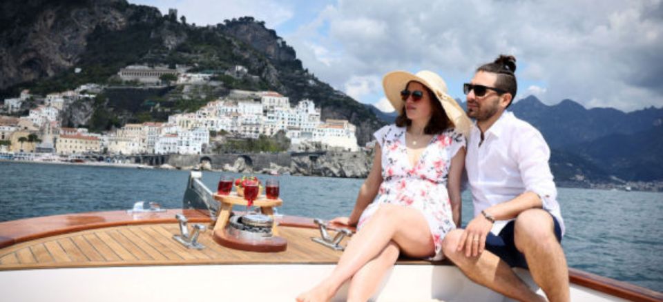 AMALFI and MAIORI: Gozzo Boat Tour Positano and Pandora Cave - Cruise on the Amalfi Coast