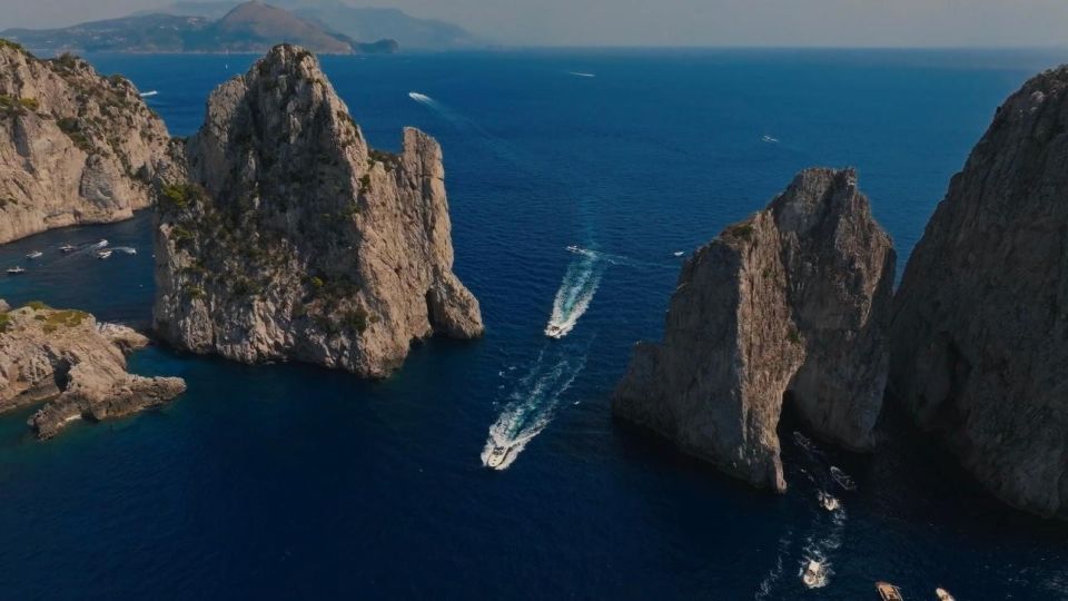 Amalfi and Positano Private Boat Tour: Free Bar and Snacks - Itinerary Highlights