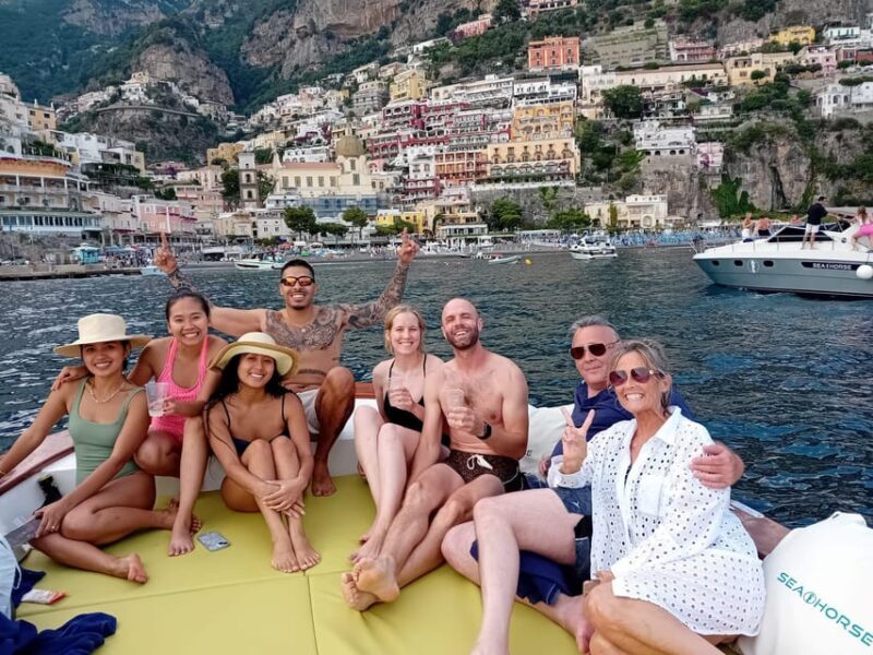 AMALFI: Boat tour to Positano with lunch at the restaurant - An Authentic Day on the Water: The Amalfi Boat Tour to Positano with Lunch