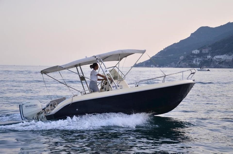 AMALFI COAST: BOAT TOUR - Key Points