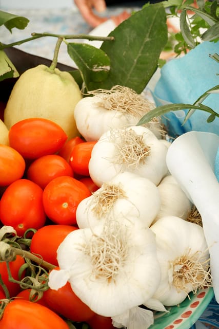 Amalfi Coast: Cooking class con piatti tipici locali - Who Should Consider This Cooking Class?