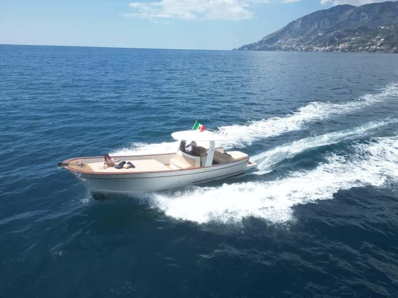 Amalfi Coast: private boat tours along the coast - Key Points