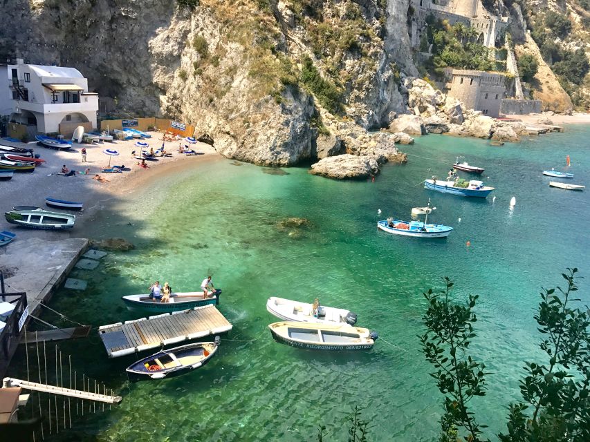 Amalfi Coast: Private Boat Trip With Prosecco and Snorkeling - Key Points