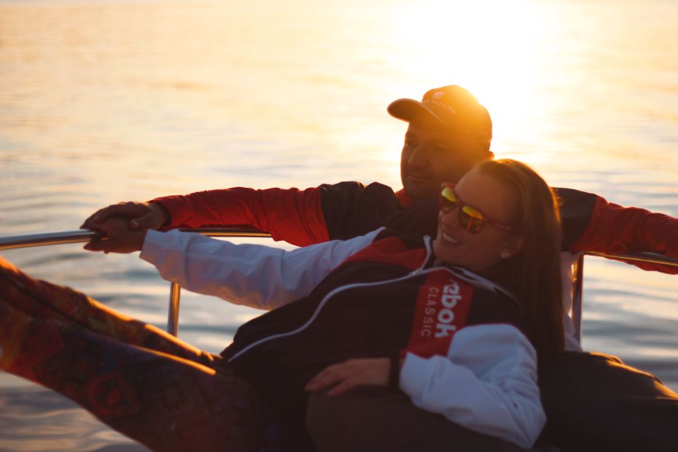 Amalfi Coast: Romantic Sunset Cruise With Music & Cocktails - Logistics and Reservations