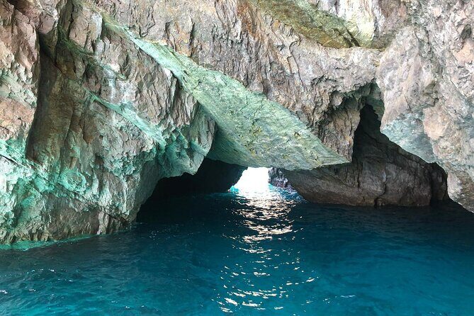 Amalfi Coast Sharing boat tour - The Itinerary: What to Expect from Start to Finish