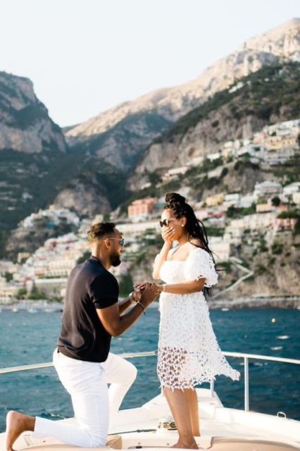 Amalfi: Private Sunset Cruise of the Amalfi Coast - Refreshments and Beverages
