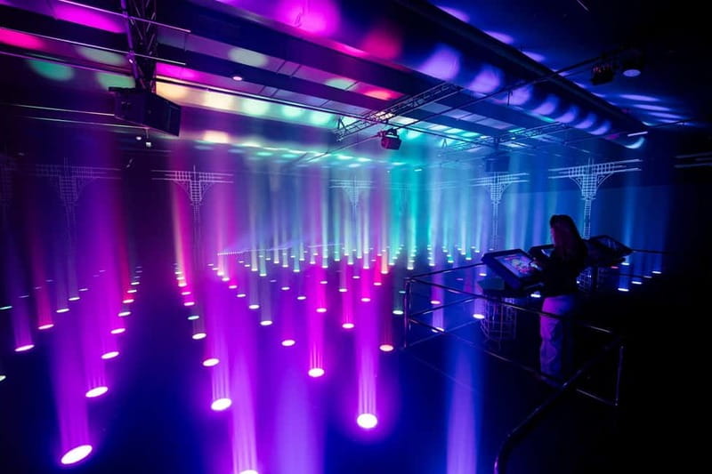 AMAZE Amsterdam: Immersive Audiovisual Experience - Who Should Go?