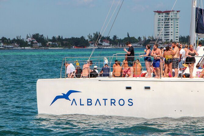 Amazing Catamaran Party + Beach Club - Only Adults from Cancún - Analyzing the Value