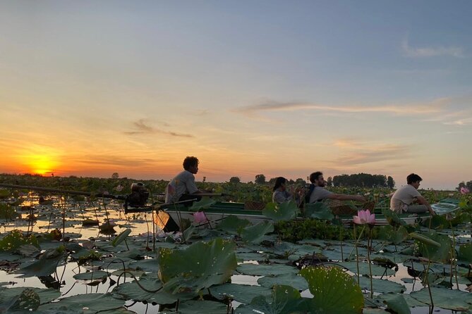 Amazing Craft Classes and Boat Trip to Lotus Fields - Boat Trip Highlights