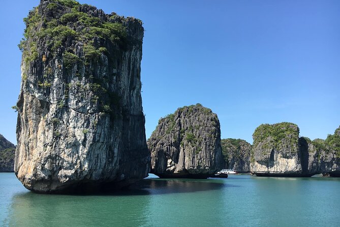 Amazing Day - Boat Trip Discover Real Ha Long Bay and Lan Ha Bay - Exploring Ha Long Bay