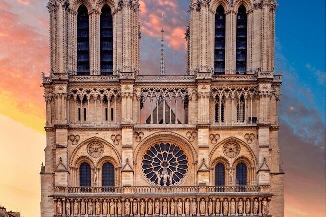 Amazing guided Notre dame and Ile de la cité tour with crypt - An In-Depth Look at the Experience