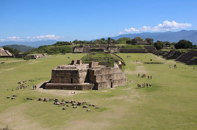 Amazing Monte Alban and City tour Private Tour - FAQs