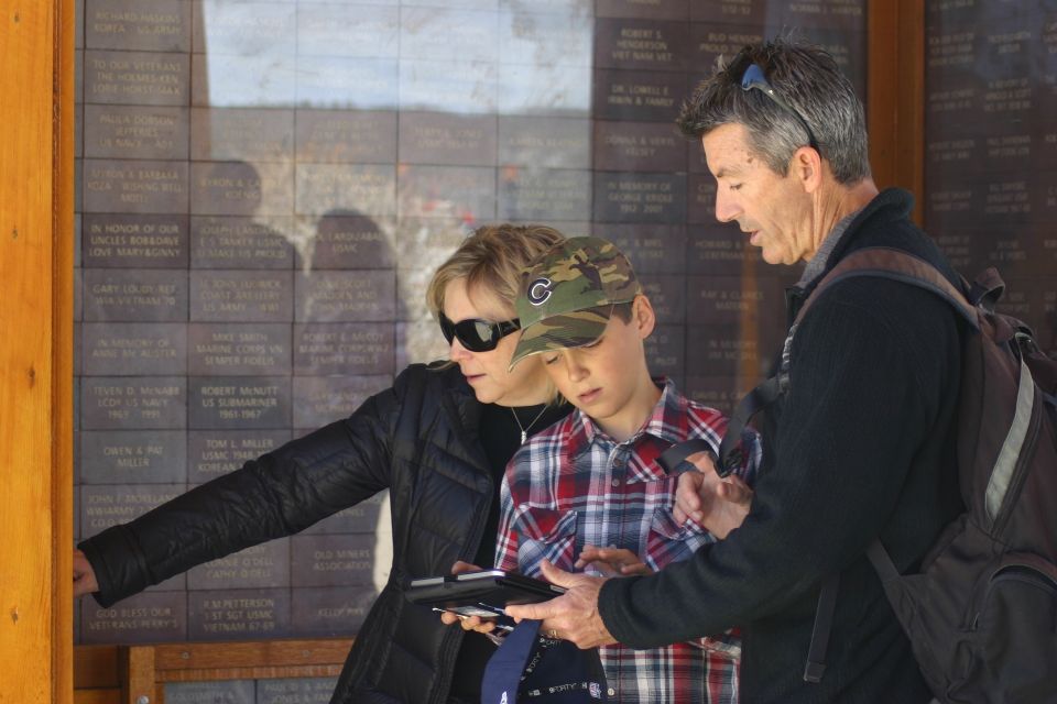 Amazing Scavenger Hunt Adventure in Richmond - Navigating With Smartphones