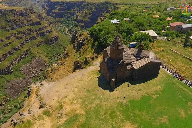 Amberd (Saghmosavank, Armenian Alphabet Monument) - Knowledgeable Guiding Services