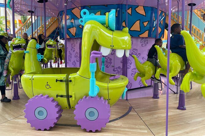 American Dream Full-Day Tour from NYC | Kids 50% Off - Why This Tour Might Be Perfect for You