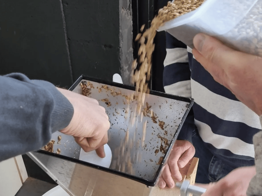 Amersfoort: Beer brewing workshop with lunch & beer tasting - Key Points