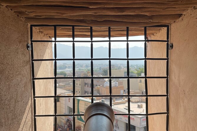 AMOUAGE: Full Day Private Tour to Nizwa and Jebel Akhdar - Experiencing Omani Cuisine