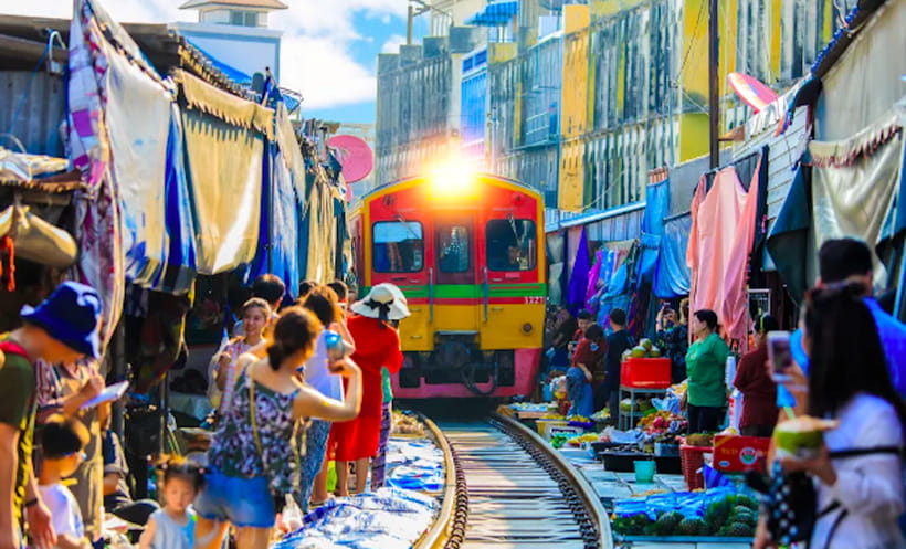 Amphawa Floating Market & Railway Market : Private Tour - Tour Inclusions and Recommendations