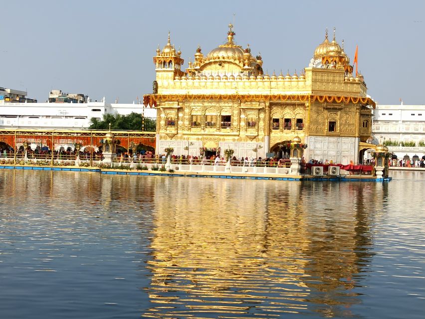 Amritsar 02 Days :Wagha Border: Airport Transfer Eng. Guide - Day 1 Itinerary