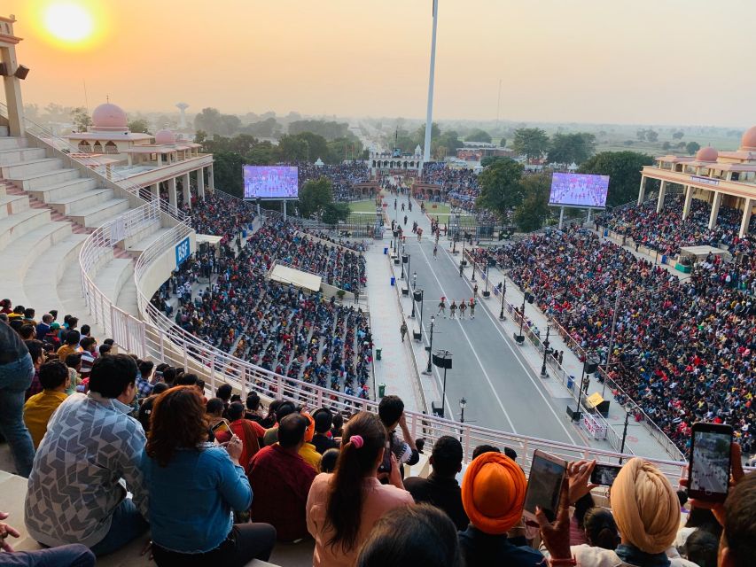 Amritsar : Golden Temple and Jallianwala Bagh Private Tour - Key Points