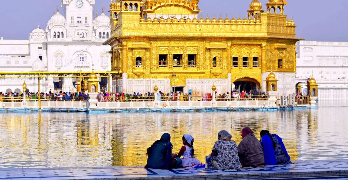 Amritsar : Golden Temple and Jallianwala Bagh Private Tour - Golden Temple Experience