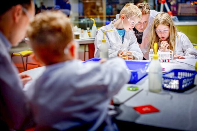 Amsterdam: 1-Hour Canal Cruise & NEMO Science Museum - Frequently Asked Questions