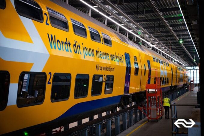 Amsterdam: 1-Way Train Transfer To/From Haarlem - Scenic Highlights
